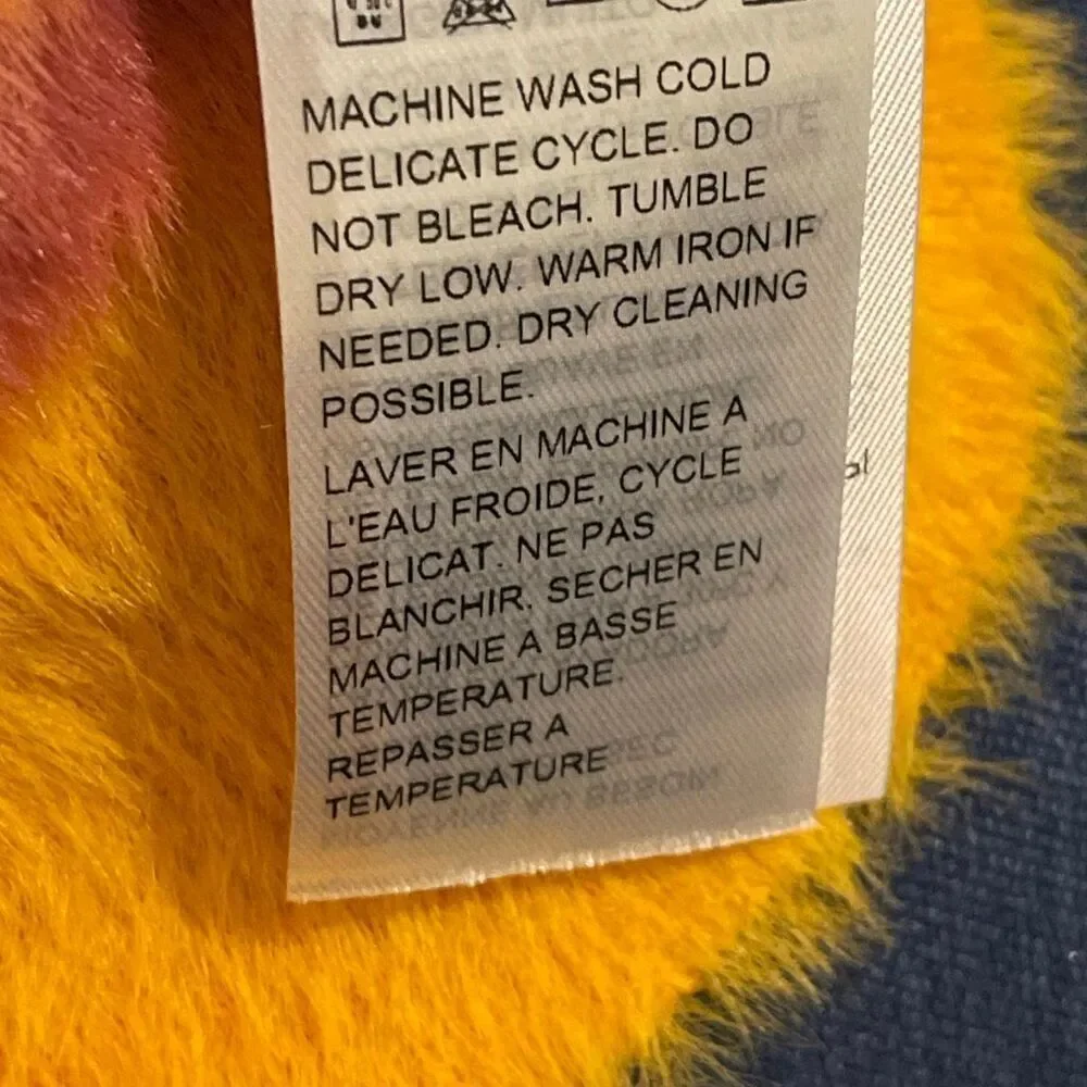 Levi’s Cat Cardigan Sweater Fuzzy Wuzzy